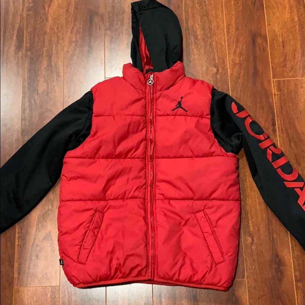 Jordan hybrid jacket